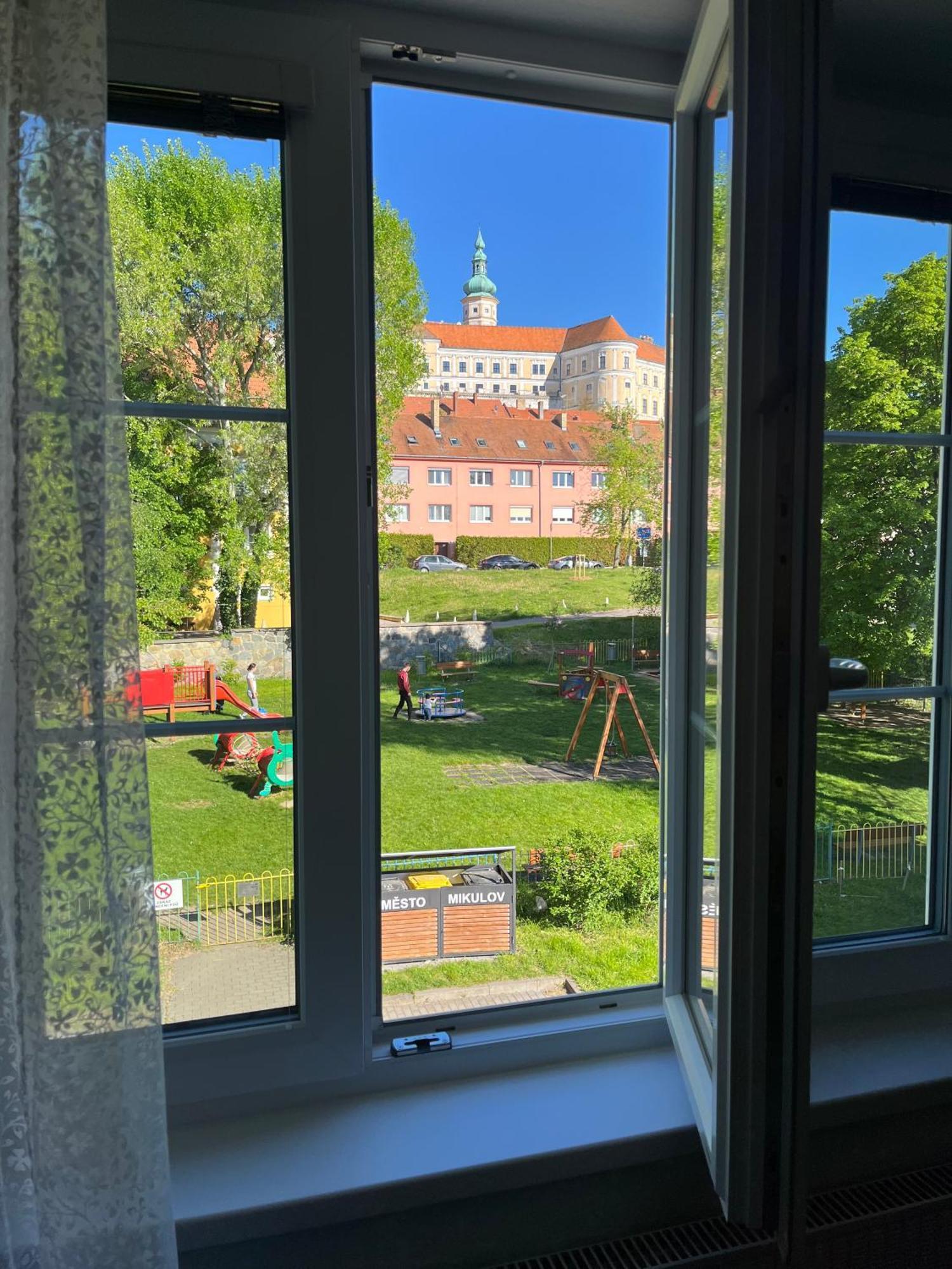 Chateau View Apartment Mikulov Exterior photo